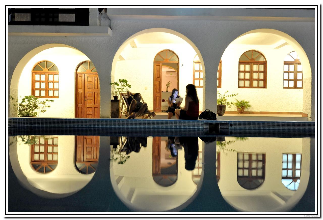 Hotel La Posada Del Sol Гранада Екстериор снимка